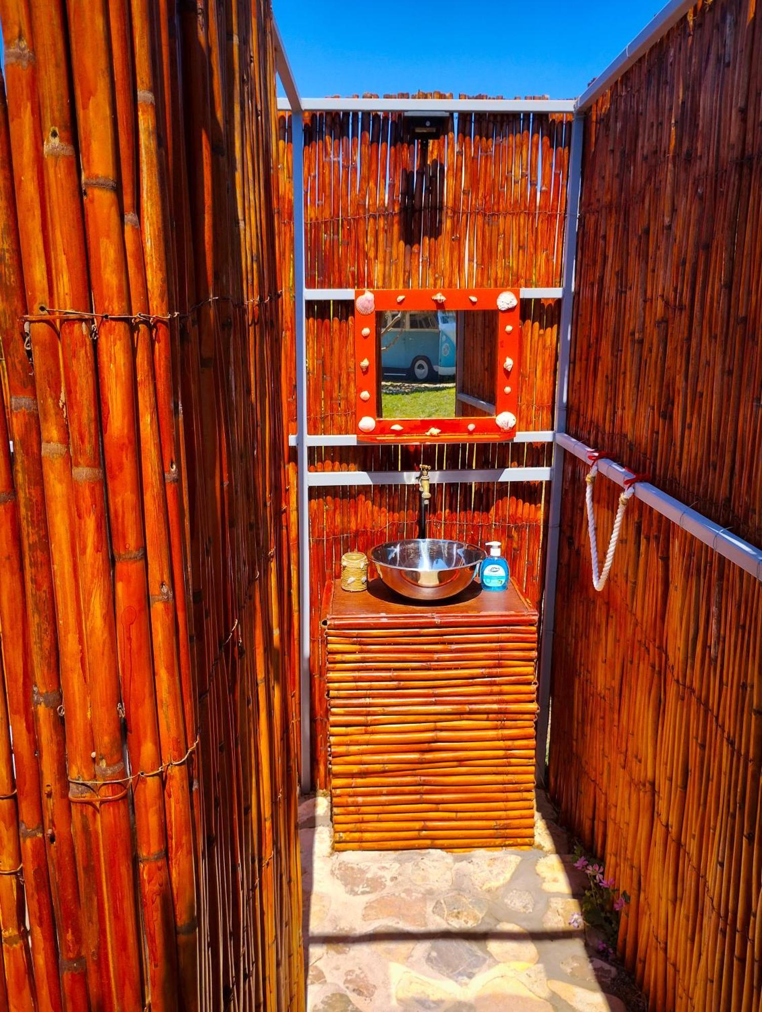 Agroturismo Cornelia Hippie Magic Bus *